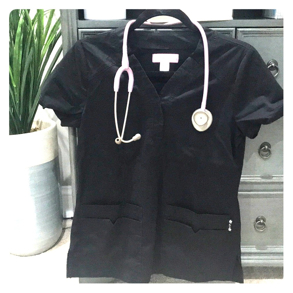 KOI LIKE NEW SCRUB TOP